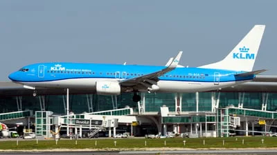 KLM Royal Dutch Airlines PH-BGA Boeing 737-8K2