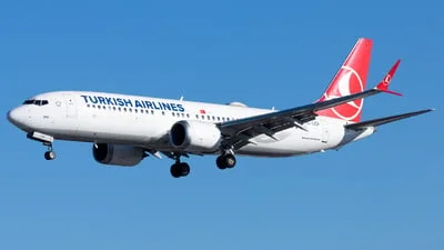 Turkish Airlines TC-LCF Boeing 737-8 MAX