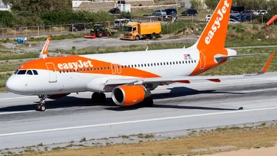 easyJet Europe OE-ICL Airbus A320-214