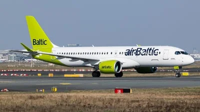 Air Baltic YL-BTB Airbus A220-371