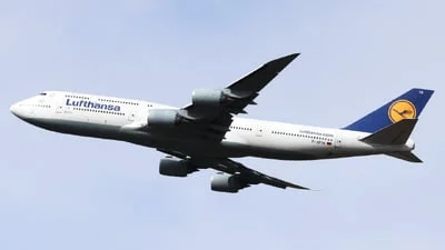 Lufthansa D-ABYK Boeing 747-830