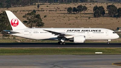 Japan Airlines (JAL) JA837J Boeing 787-8 Dreamliner