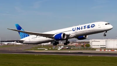 United Airlines N14019 Boeing 787-10 Dreamliner
