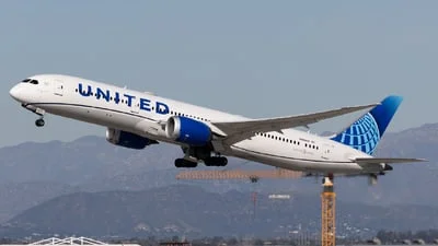 United Airlines N29984 Boeing 787-9 Dreamliner