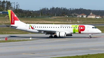 TAP Express CS-TPV Embraer ERJ-190-100LR