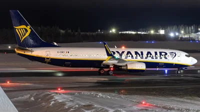 Ryanair EI-DWY Boeing 737-8AS