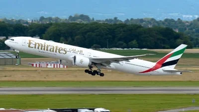 Emirates A6-EQO Boeing 777-31HER