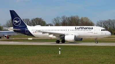 Lufthansa D-AIZA Airbus A320-214