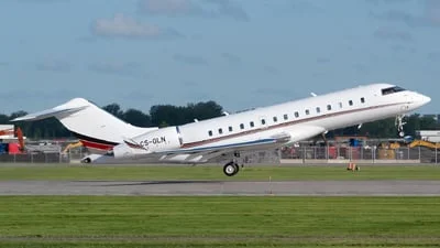 NetJets Europe CS-GLN Bombardier BD-700-1A10 Global 6500