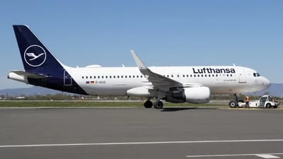 Lufthansa D-AIUG Airbus A320-214