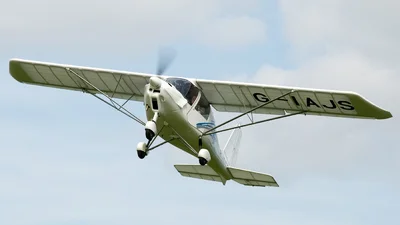 Private G-IAJS Ikarus C-42