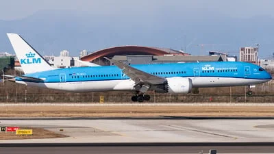 KLM Royal Dutch Airlines PH-BHO Boeing 787-9 Dreamliner