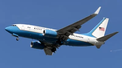 United States - US Air Force (USAF) 01-0041 Boeing C-40B