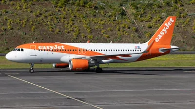 easyJet Europe OE-IWW Airbus A320-214