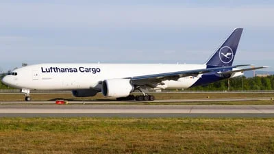 Lufthansa Cargo D-ALFL Boeing 777-FBT