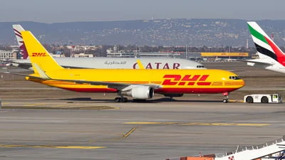 DHL Air G-DHLM Boeing 767-324(ER)(BCF)