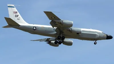 United States - US Air Force (USAF) 62-4127 Boeing TC-135W Stratolifter