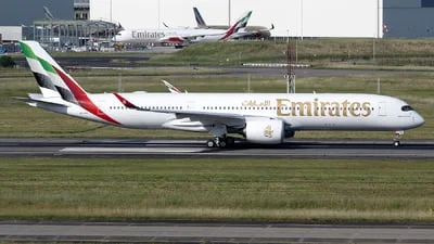 Emirates A6-EXU Airbus A350-941