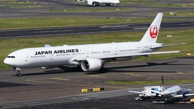 Japan Airlines (JAL) JA738J Boeing 777-346ER