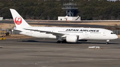 Japan Airlines (JAL) JA840J Boeing 787-8 Dreamliner
