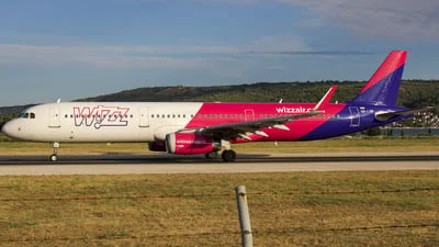 Wizz Air HA-LXM Airbus A321-231