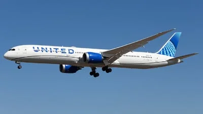 United Airlines N14016 Boeing 787-10 Dreamliner