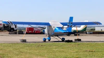 Private G-CMXV Aeroprakt A-32 Vixxen