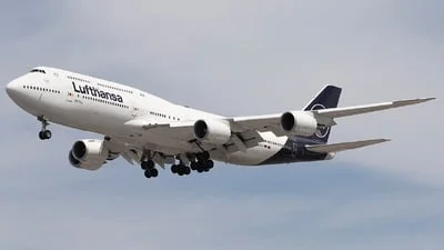 Lufthansa D-ABYF Boeing 747-830