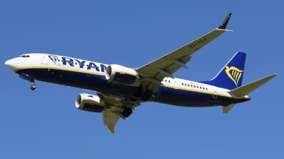 Ryanair EI-IGJ Boeing 737-8-200 MAX