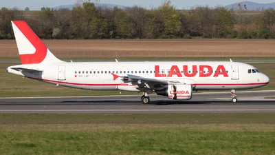 Lauda Europe 9H-LMP Airbus A320-214