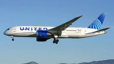 United Airlines N30913 Boeing 787-8 Dreamliner
