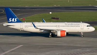 Scandinavian Airlines (SAS) SE-ROT Airbus A320-251N