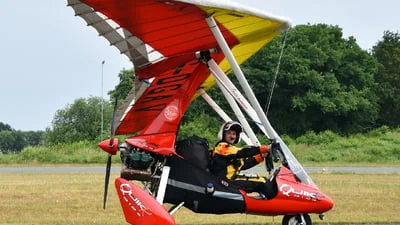 Private G-DGAV P & M Aviation QuikR