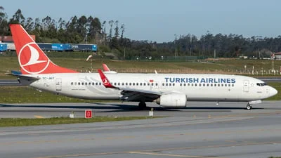 Turkish Airlines TC-JHT Boeing 737-8F2