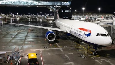 British Airways G-YMMP Boeing 777-236(ER)