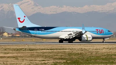 TUI G-TUMH Boeing 737-8 MAX