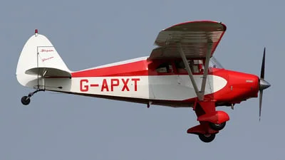 Private G-APXT Piper PA-22-150 Pacer