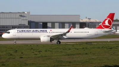 Turkish Airlines TC-LRE Airbus A321-271NX