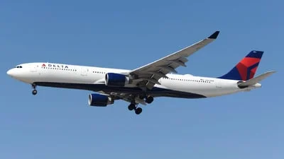 Delta Air Lines N803NW Airbus A330-323