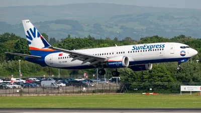 SunExpress TC-SOM Boeing 737-8 MAX