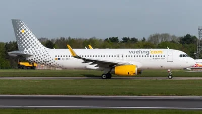 Vueling EC-MBT Airbus A320-232