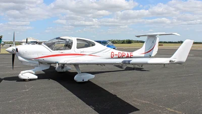 Diamond Aircraft Industries G-DPAE Diamond DA-40NG Diamond Star
