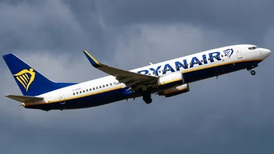 Ryanair UK G-RUKI Boeing 737-8AS