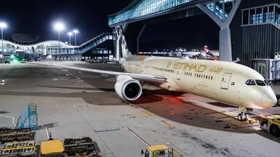 Etihad Airways A6-BLZ Boeing 787-9 Dreamliner
