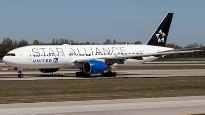 United Airlines N794UA Boeing 777-222(ER)