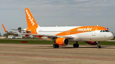easyJet G-EJCC Airbus A320-214