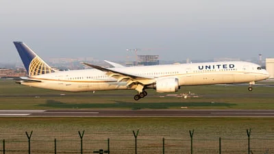 United Airlines N91007 Boeing 787-10 Dreamliner