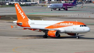easyJet G-EZDJ Airbus A319-111
