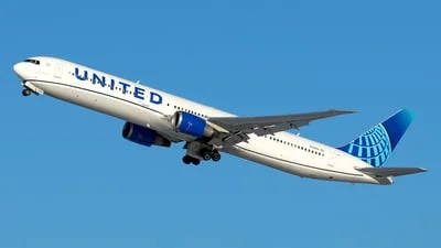 United Airlines N76062 Boeing 767-424(ER)