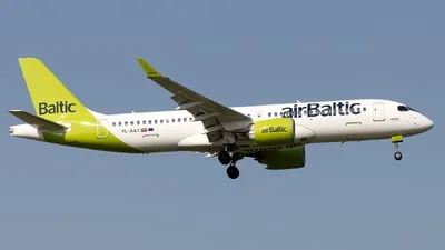 Air Baltic YL-AAV Airbus A220-371
